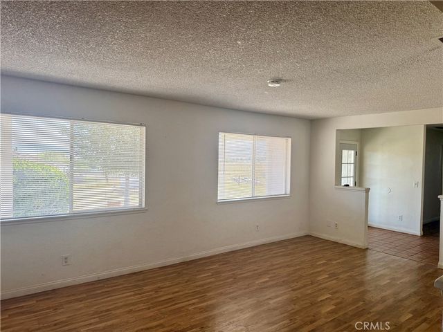 18393 Mojave, Hesperia, CA 92345