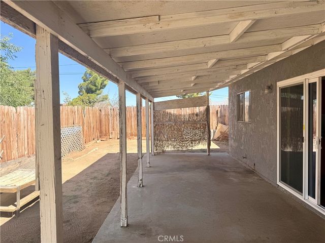 18393 Mojave, Hesperia, CA 92345