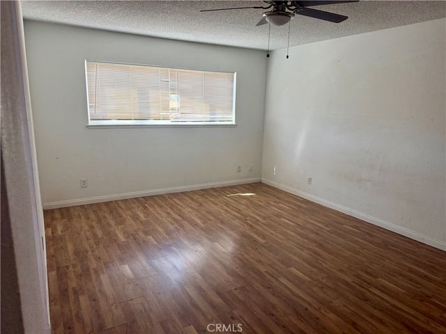18393 Mojave, Hesperia, CA 92345