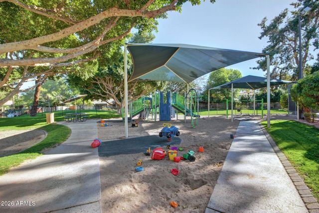 1613 E WEATHERVANE Lane, Tempe, AZ 85283