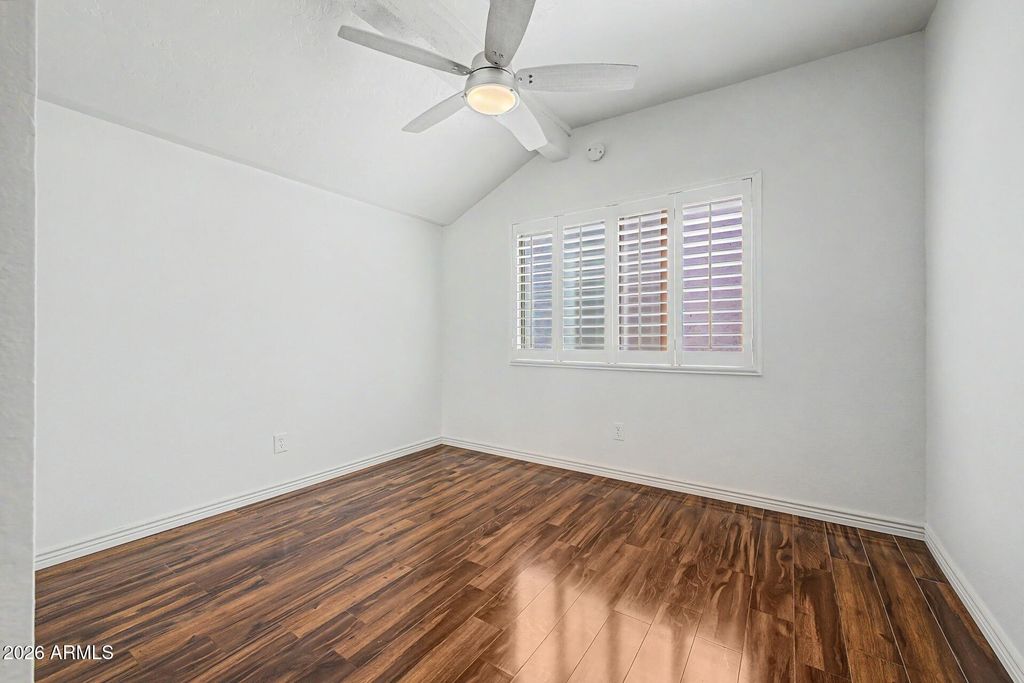 Image 24 of property listing at 1613 E WEATHERVANE Lane, Tempe, AZ 85283