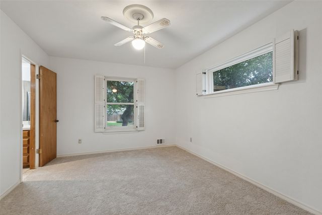 9433 Meadowknoll Drive, Dallas, TX 75243