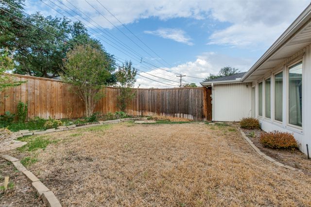 9433 Meadowknoll Drive, Dallas, TX 75243
