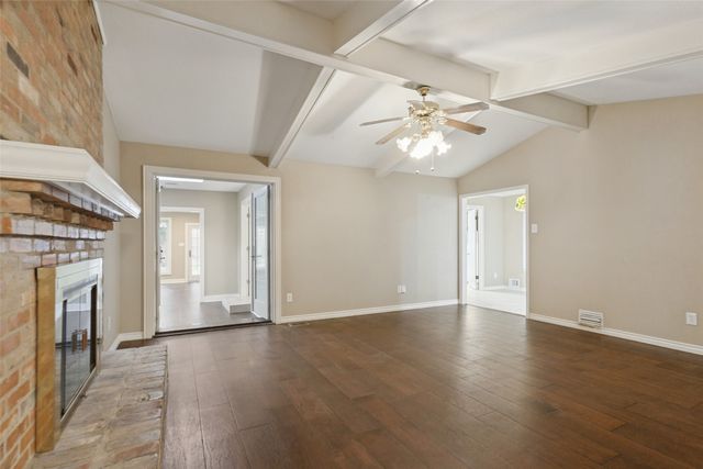 9433 Meadowknoll Drive, Dallas, TX 75243