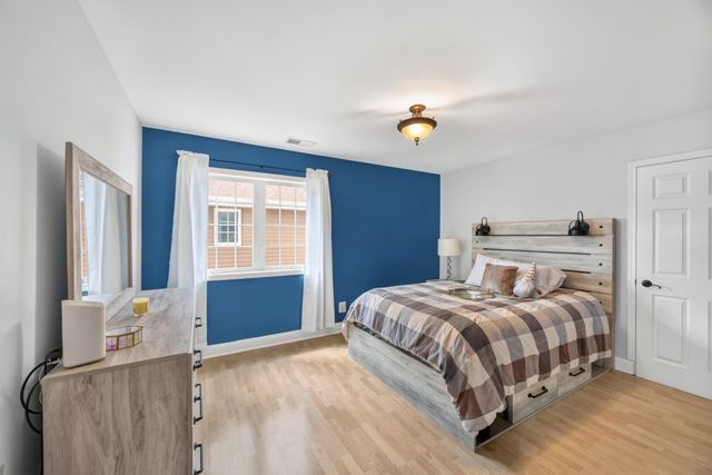 1600 Center Street, Whiting, IN 46394