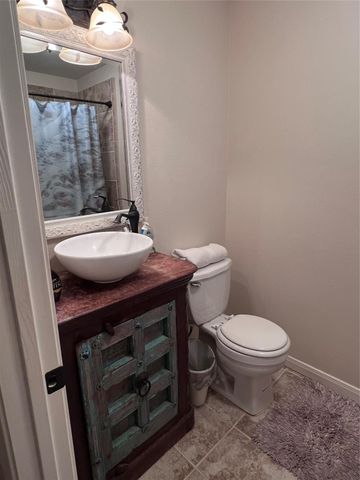 363 W Santa Fe Street, Conroe, TX 77301