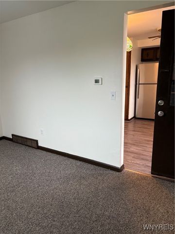 427 Kaymar Drive, Amherst, NY 14228