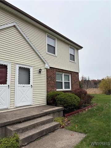 427 Kaymar Drive, Amherst, NY 14228