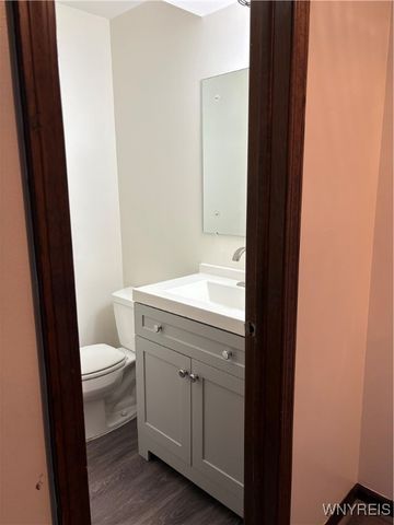 427 Kaymar Drive, Amherst, NY 14228