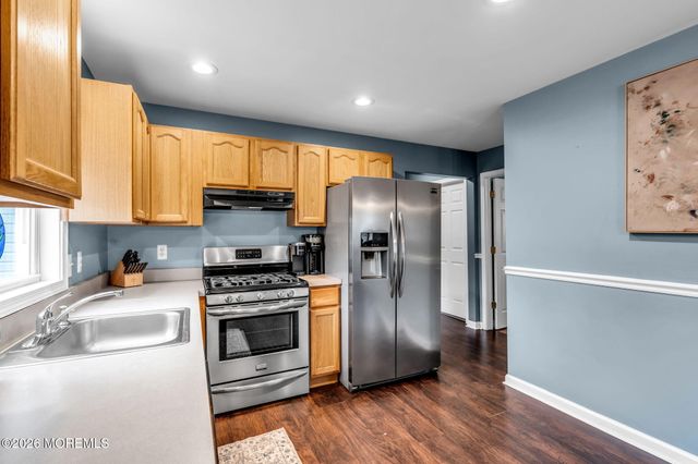 203 Arkansas Avenue, Toms River, NJ 08753