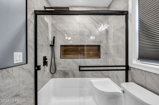 203 Arkansas Avenue, Toms River, NJ 08753