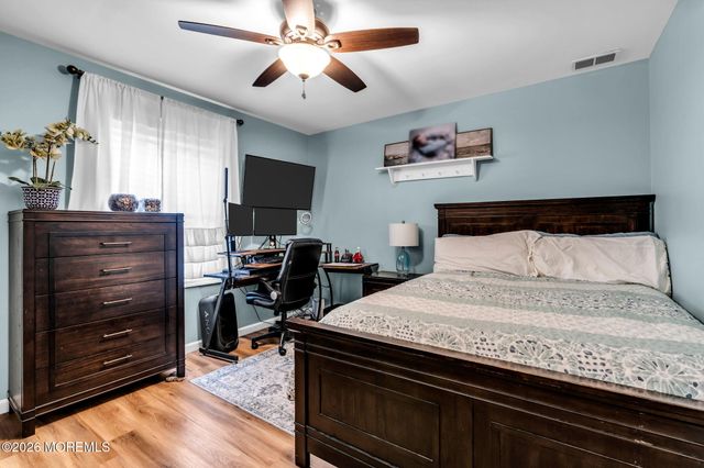 203 Arkansas Avenue, Toms River, NJ 08753