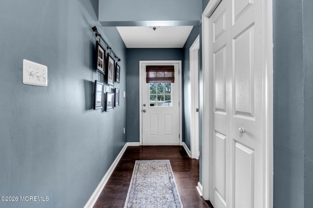 203 Arkansas Avenue, Toms River, NJ 08753