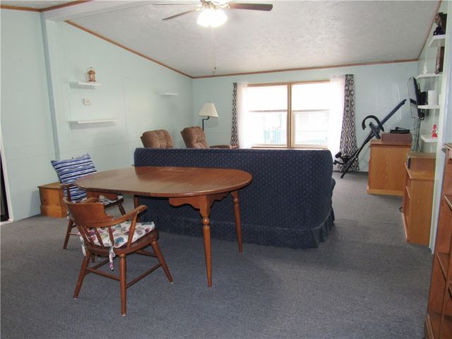 719 Joy Ln, Center Twp, PA 16001