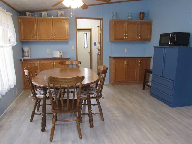 719 Joy Ln, Center Twp, PA 16001