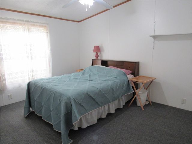 719 Joy Ln, Center Twp, PA 16001