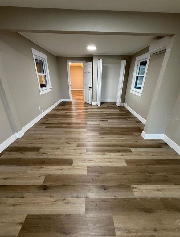 Image 18 of property listing at 1221 E DR MARTIN LUTHER KING JR BOULEVARD, Tampa, FL 33603