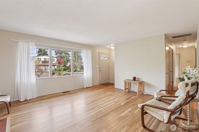 9301 Silver Star Avenue, Vancouver, WA 98664