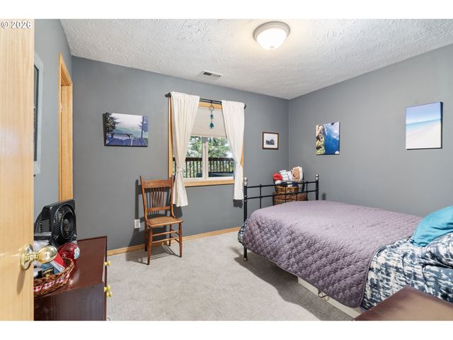 3148 Ne ROCKY BUTTE Ln, Portland, OR 97220