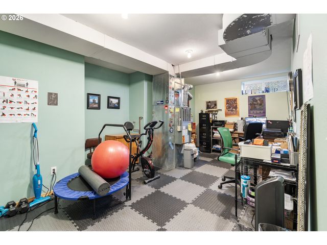 3148 Ne ROCKY BUTTE Ln, Portland, OR 97220