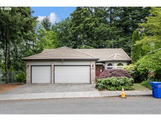 3148 Ne ROCKY BUTTE Ln, Portland, OR 97220