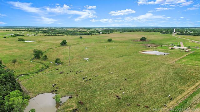 State Hwy 32, Marietta, OK 73448