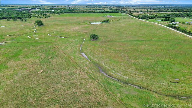 State Hwy 32, Marietta, OK 73448