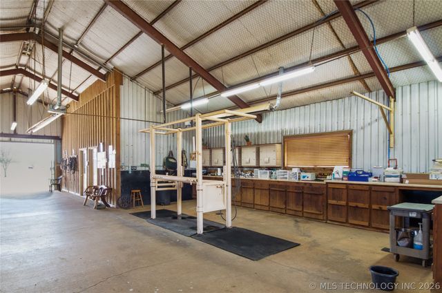 State Hwy 32, Marietta, OK 73448