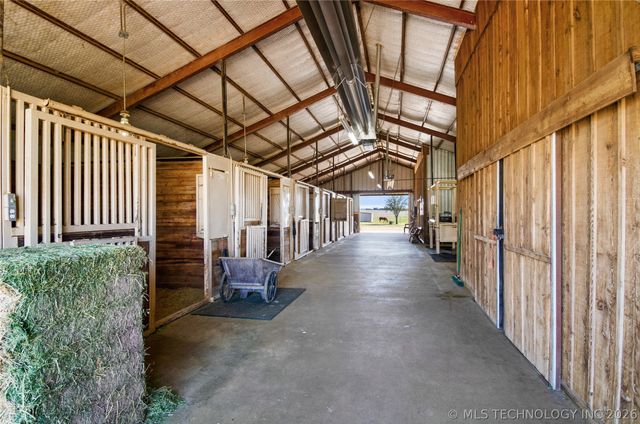 State Hwy 32, Marietta, OK 73448