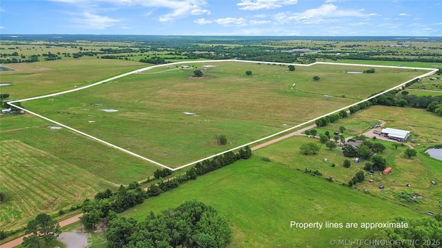 State Hwy 32, Marietta, OK 73448