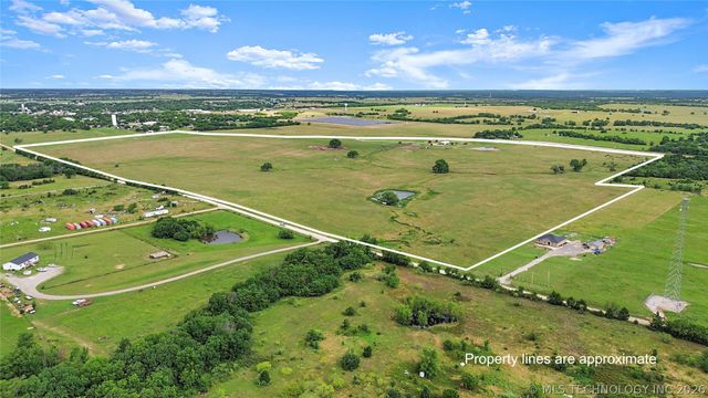 State Hwy 32, Marietta, OK 73448