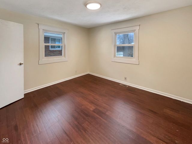 4055 N Grand Avenue, Indianapolis, IN 46226