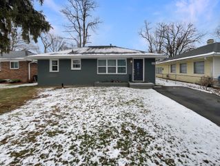4055 N Grand Avenue, Indianapolis, IN 46226