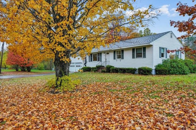 850 Center Street, Wolfeboro, NH 03894