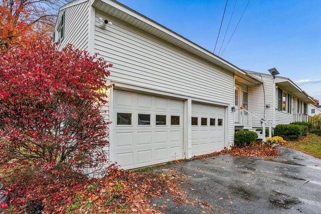 850 Center Street, Wolfeboro, NH 03894