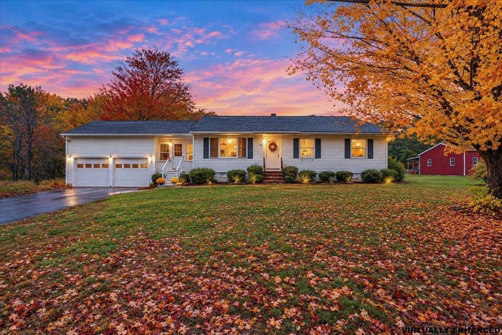 850 Center Street, Wolfeboro, NH 03894