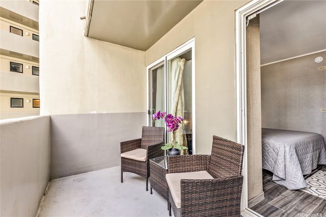 134 Kapahulu Avenue 303, Honolulu, HI 96815