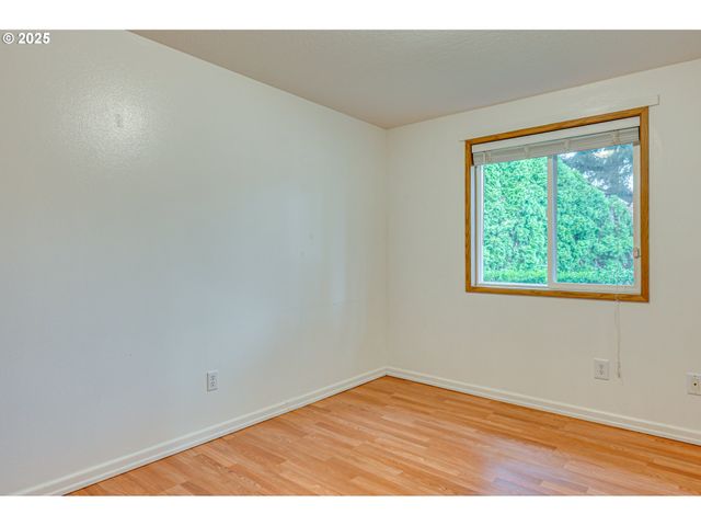 2185 DAHLIA St, Woodland, WA 98674