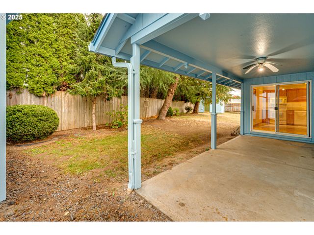 2185 DAHLIA St, Woodland, WA 98674