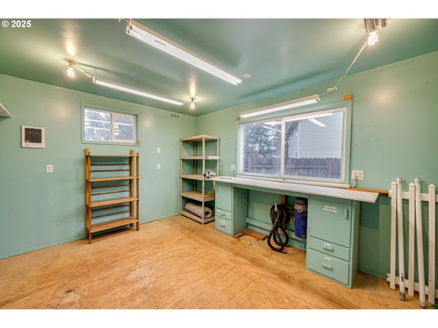 2185 DAHLIA St, Woodland, WA 98674