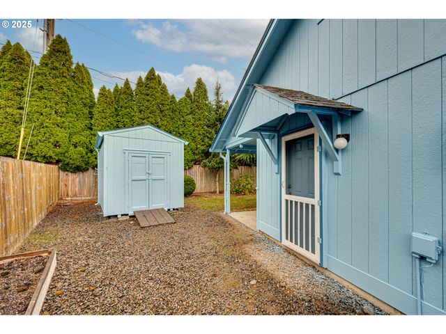 2185 DAHLIA St, Woodland, WA 98674