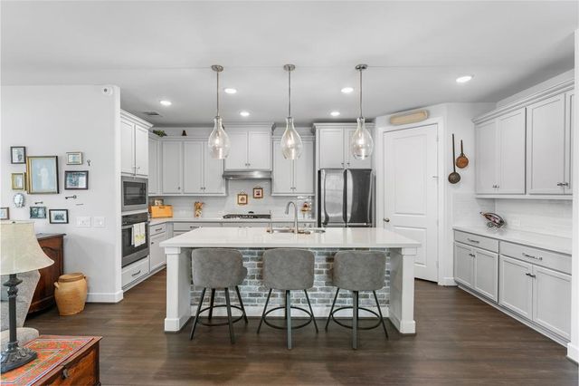 411 Wild Petunia Court, Montgomery, TX 77316