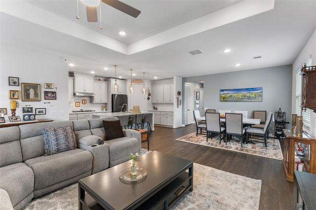 411 Wild Petunia Court, Montgomery, TX 77316
