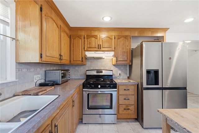 74 Messina Street, Providence, RI 02908
