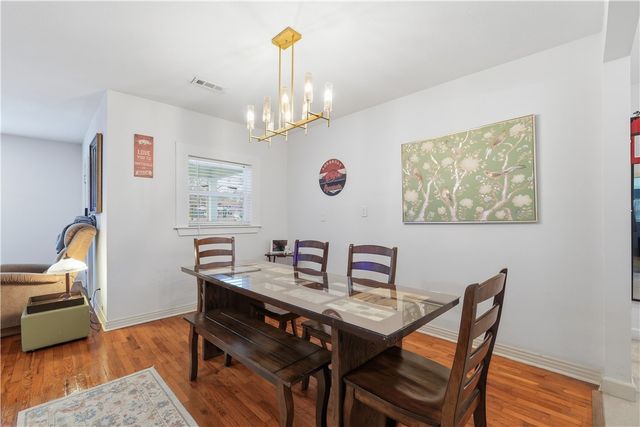 9 E Trenton Boulevard, Fayetteville, AR 72701