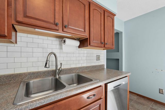 1740 Ringfield Drive, Galloway, OH 43119
