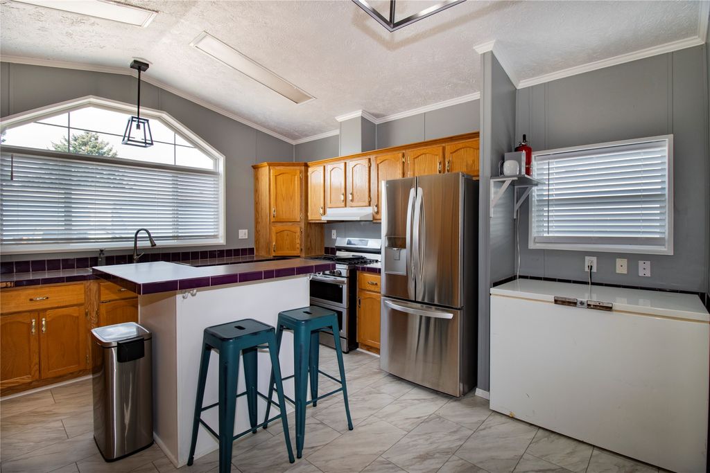 1813 S Reserve Street 11, Missoula, MT 59801 photo 2
