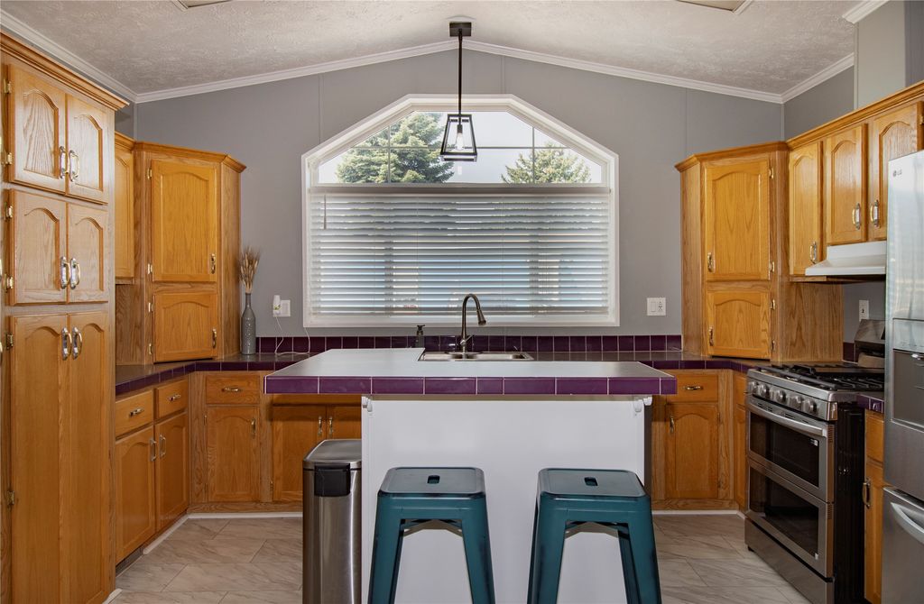 1813 S Reserve Street 11, Missoula, MT 59801 photo 3