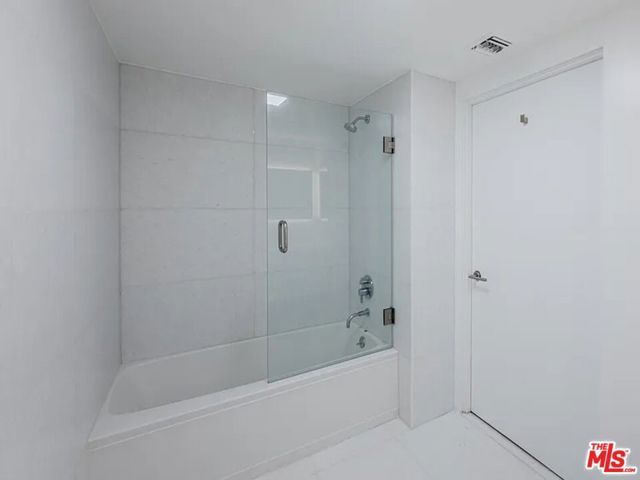 7062 Hawthorn Avenue A2, Los Angeles, CA 90028