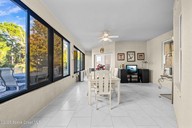 467 Easton Forest Circle SE, Palm Bay, FL 32909